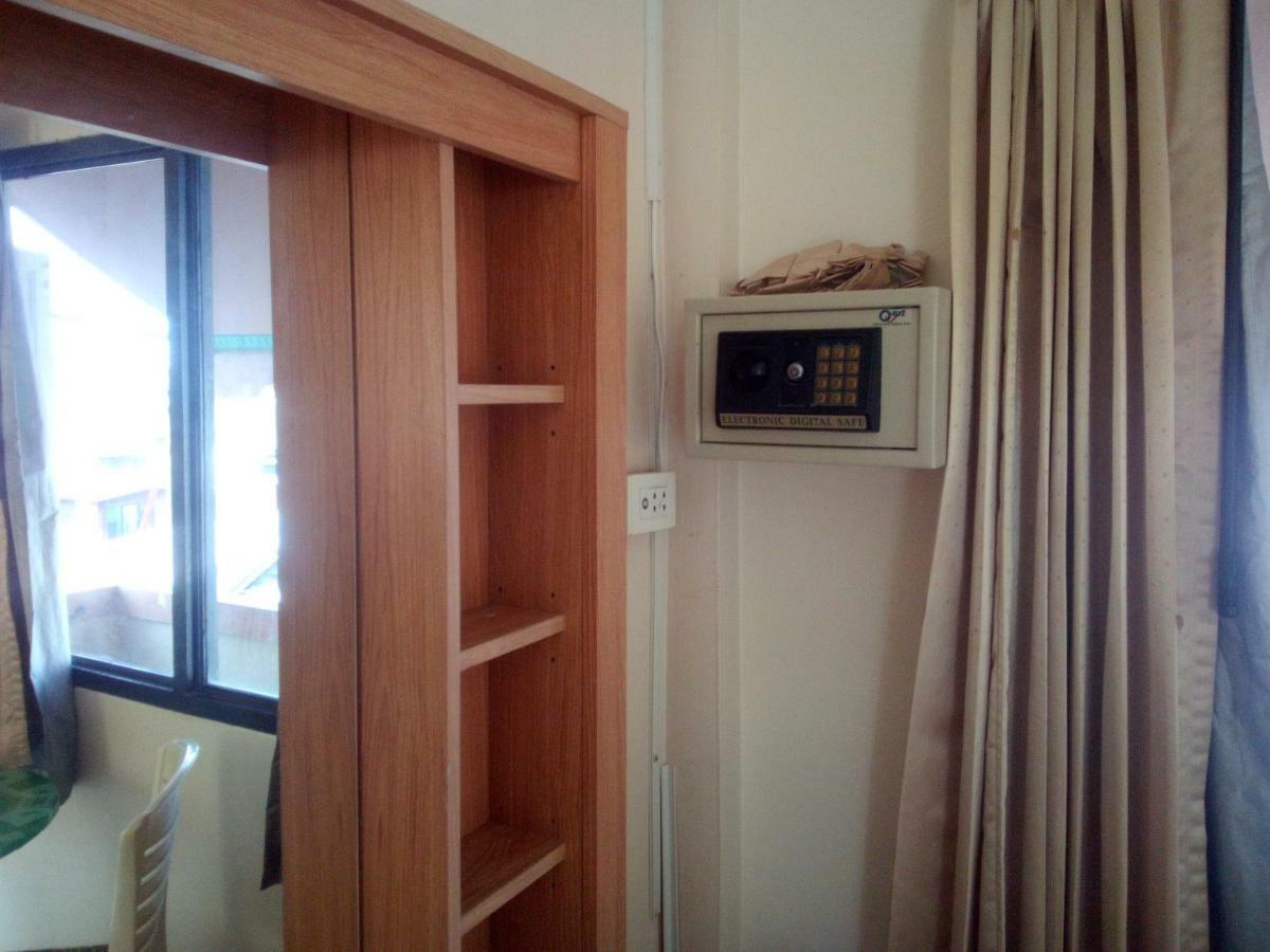 M & A Guesthouse HHQ Esterno foto